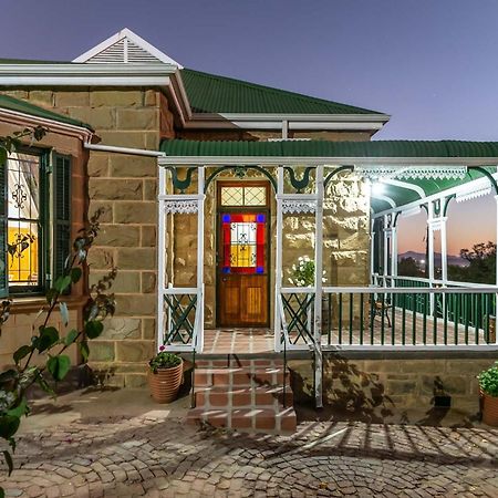 Villa Ravenscliff Self Catering à Oudtshoorn Extérieur photo