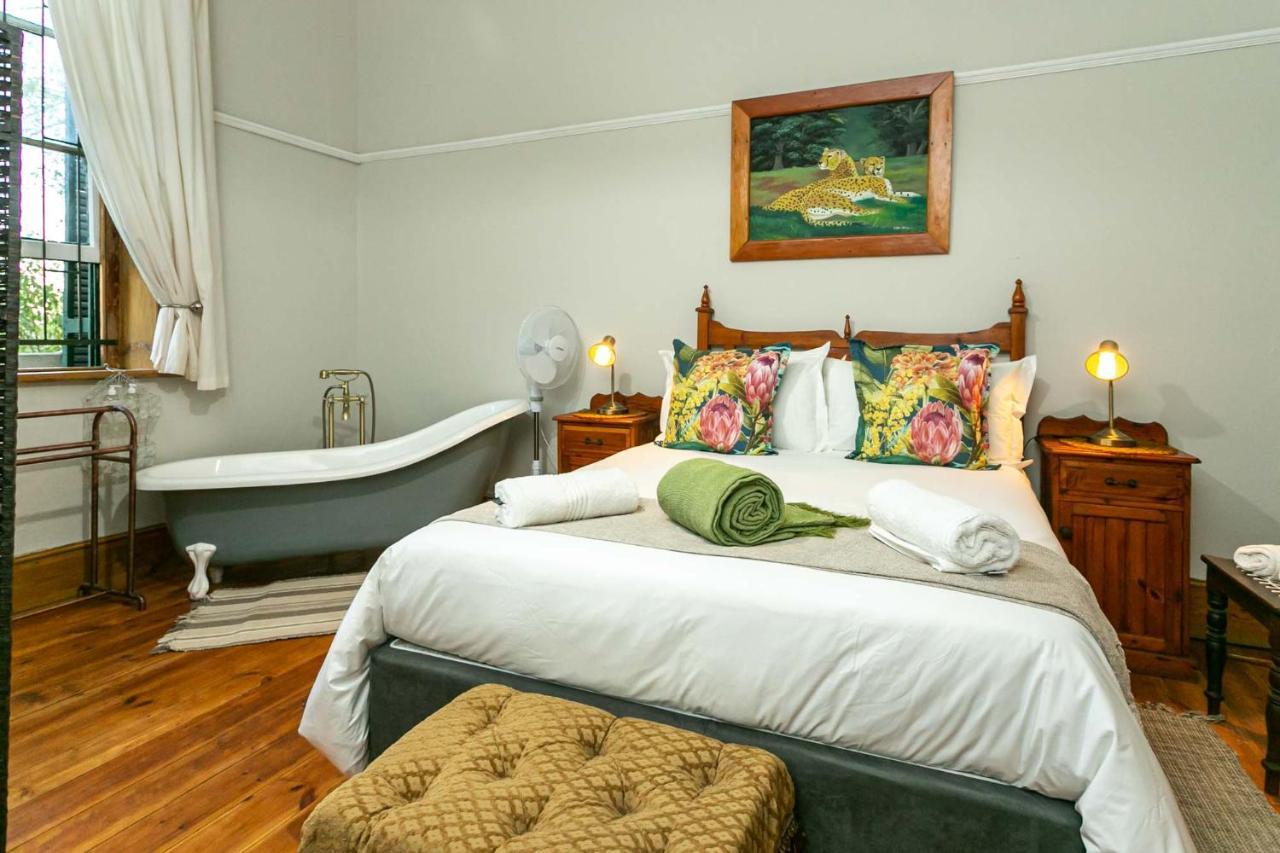 Villa Ravenscliff Self Catering à Oudtshoorn Extérieur photo