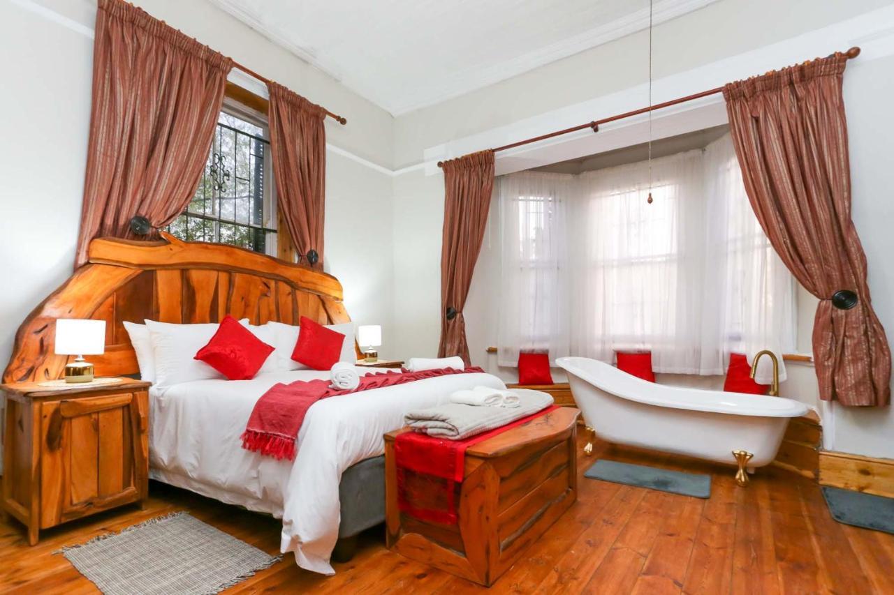 Villa Ravenscliff Self Catering à Oudtshoorn Extérieur photo