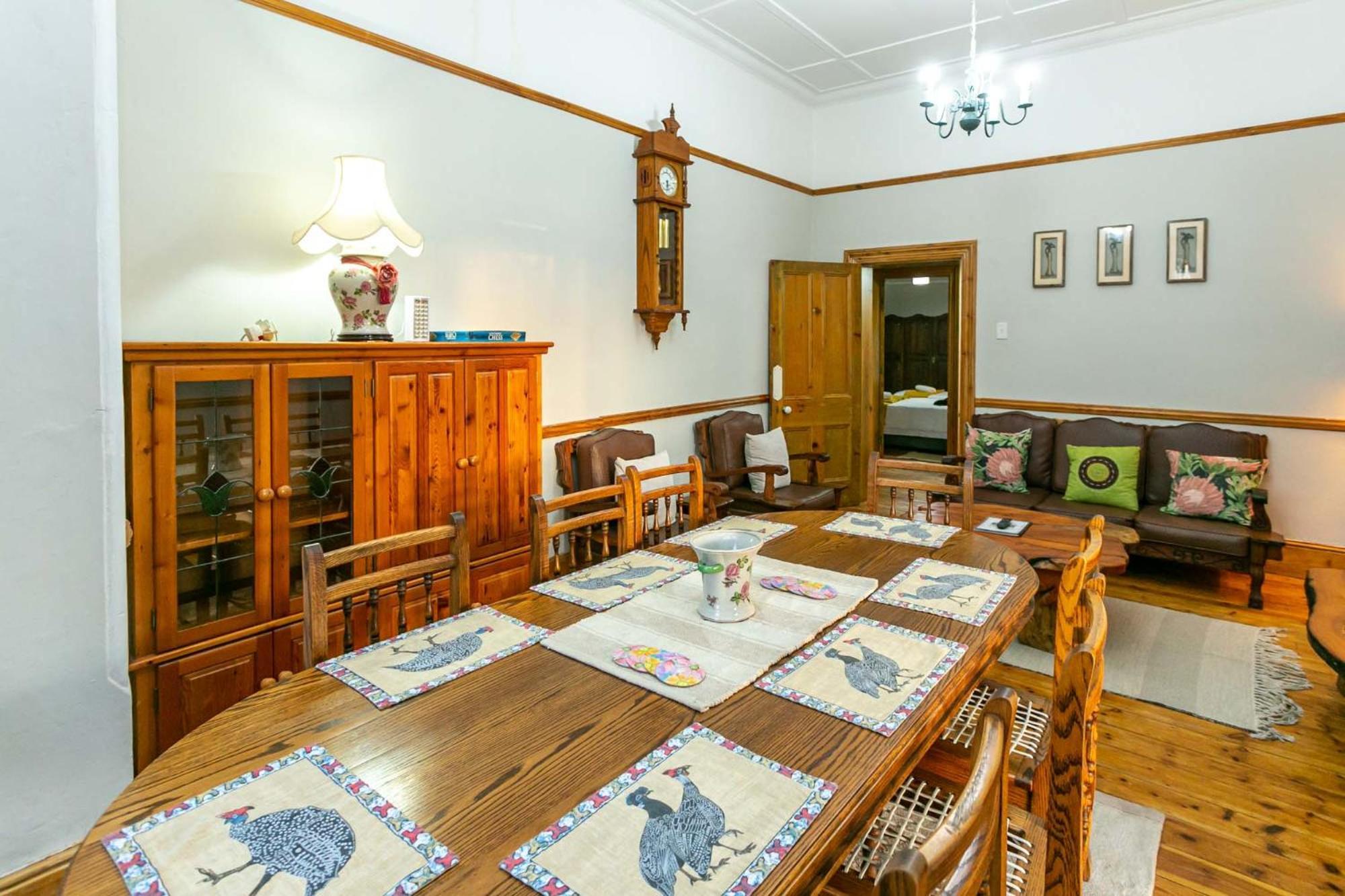 Villa Ravenscliff Self Catering à Oudtshoorn Extérieur photo