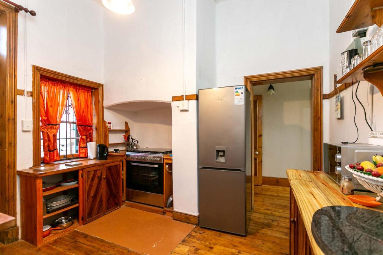 Villa Ravenscliff Self Catering à Oudtshoorn Extérieur photo
