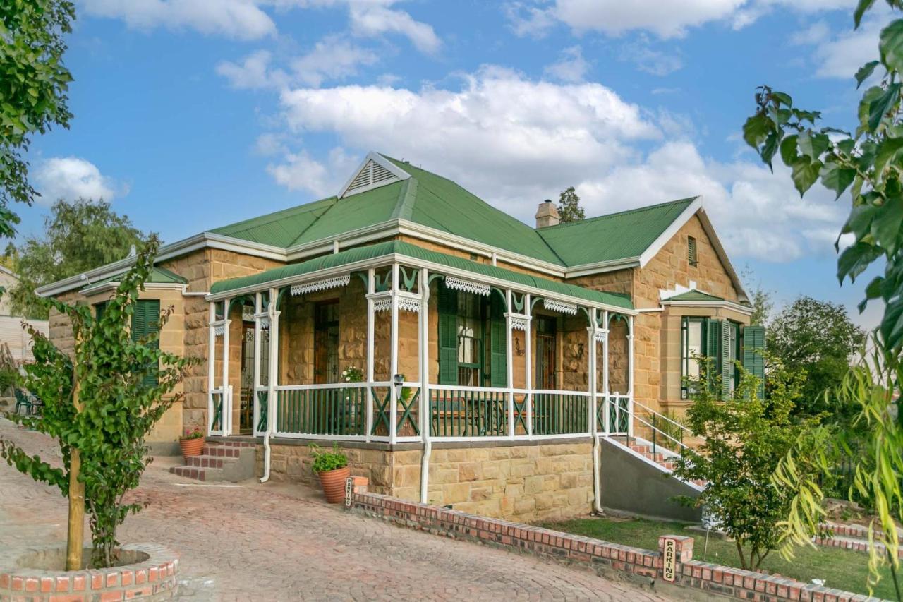 Villa Ravenscliff Self Catering à Oudtshoorn Extérieur photo